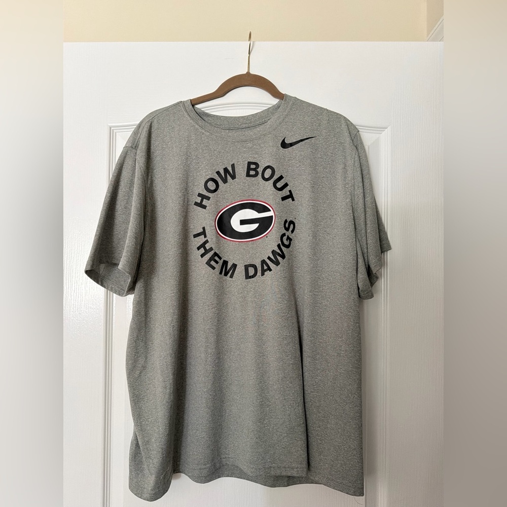 Nike University of Georgia Dry Fit XXL Mens T-shirt